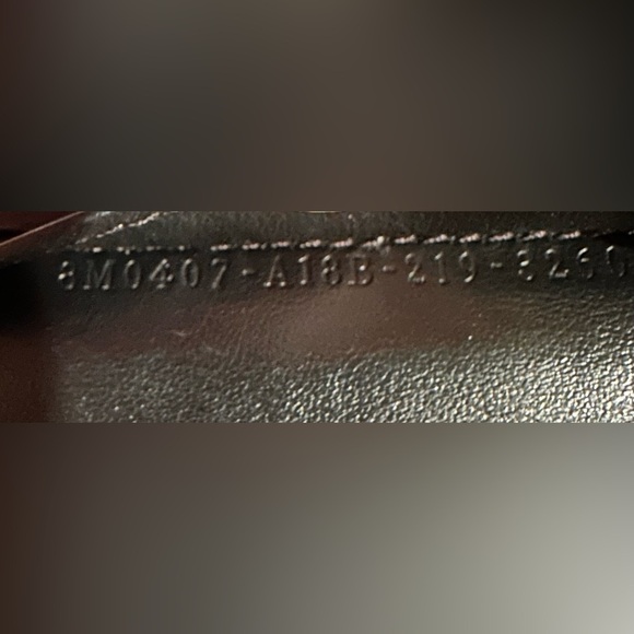 Fendi Black Bifold Leather Wallet Snap Zip Closure 8M0407 Includes COA - Picture 15 of 16